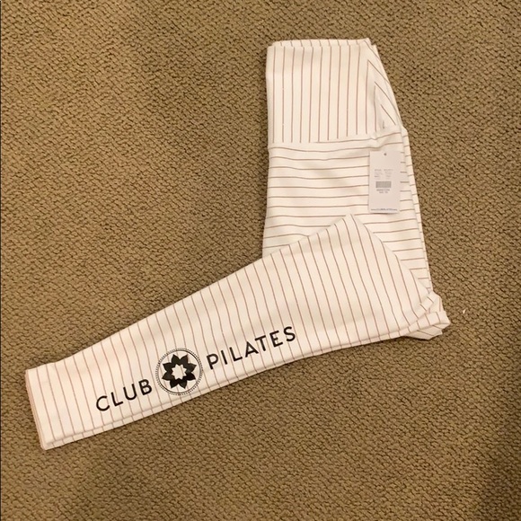club pilates leggings